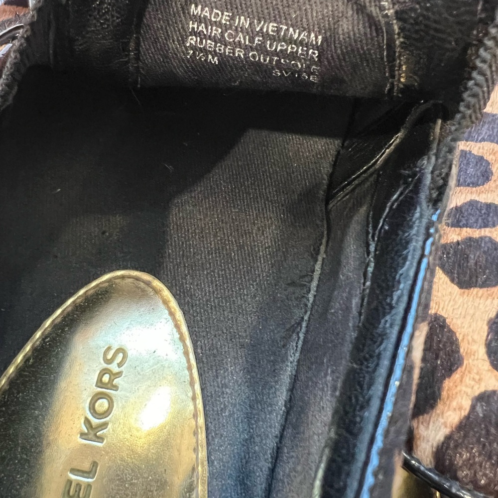 Michael Kors Leopard Print Slip-On Shoes - Picture 4 of 4